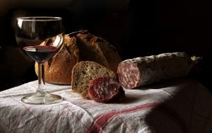 Wein, Wurst ( Salsiccia ) aus Italien online kaufen